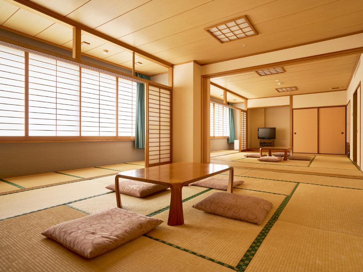 Hotel Flags Kuju Kusima ซาเซะโบ ภายนอก รูปภาพ